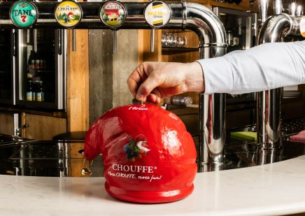 CHOUFFE Tip Jar